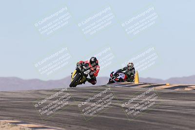 media/Dec-01-2025-Moto Forza (Mon) [[2daa91e15f]]/2-Intermediate Group/Session 2 (Turns 9 and 10)/